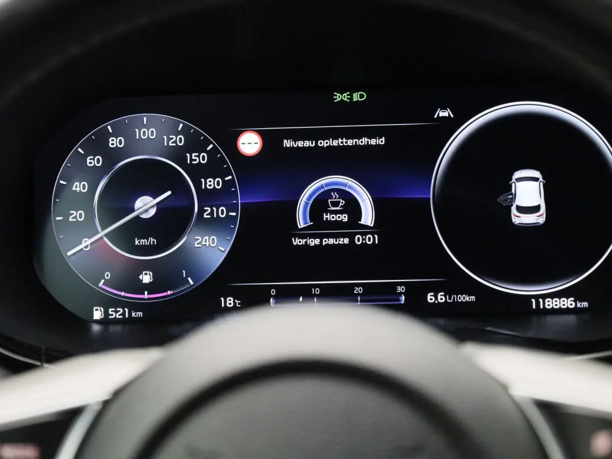 1.5 T-GDi GT-Line | Apple Carplay / Android Auto | Panoramadak | Achteruitrijcamera | Stoelverwarming | Stuurverwarming |