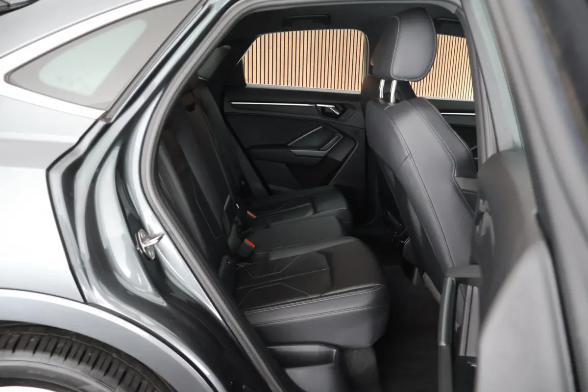 35 TFSI 150pk S Edition Trekhaak Leder Stoelverwarming Navigatie ACC 2x S-Line