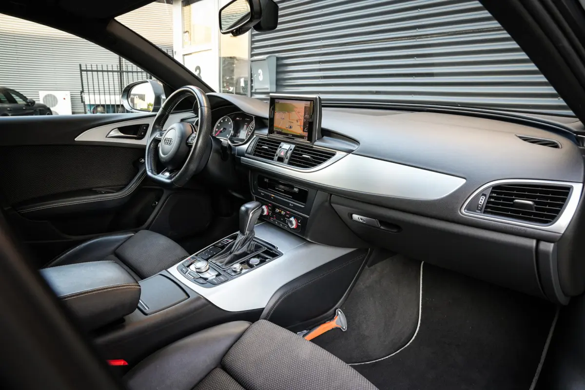 1.8 TFSI ultra S-Line Edition | Clima | Cruise | Navi | Trekhaak | H. Leder | Org. NL |