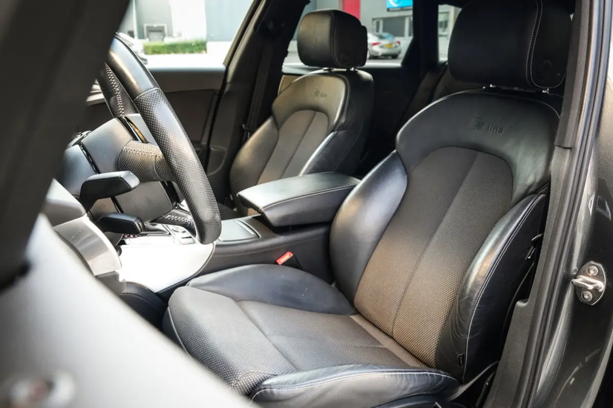 1.8 TFSI ultra S-Line Edition | Clima | Cruise | Navi | Trekhaak | H. Leder | Org. NL |