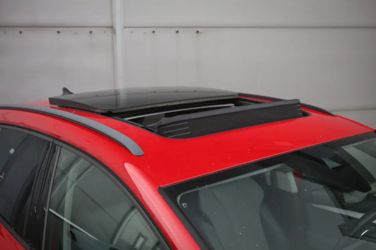 ŠiV 60 | Pano Schuifdak | 21 Inch | Camera | Navigatie | CarPlay | BTW