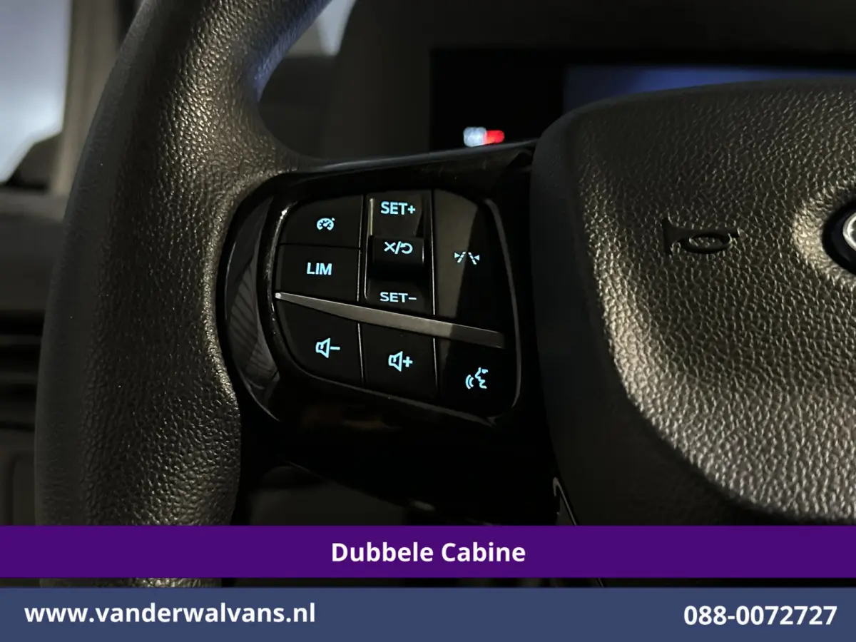 2.0 TDCI 136pk L2H1 Dubbele Cabine Euro6 Airco | 6-Zits | Camera | LED | Cruisecontrol | Apple Carplay Android Auto, Verwarmde voorruit, Parkeersensoren, Bijrijdersbank, 2800kg trekvermogen