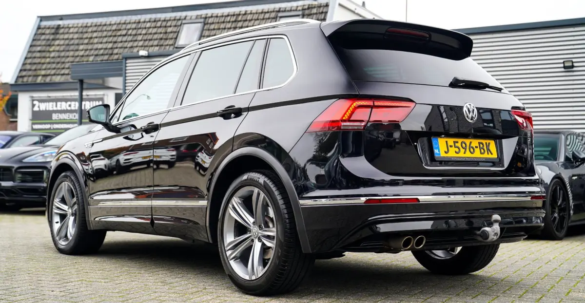 1.5 TSI ACT Highline Business R-Line | Panorama | Virtual | Carplay | Camera | Alcantara | Cruise | Massage