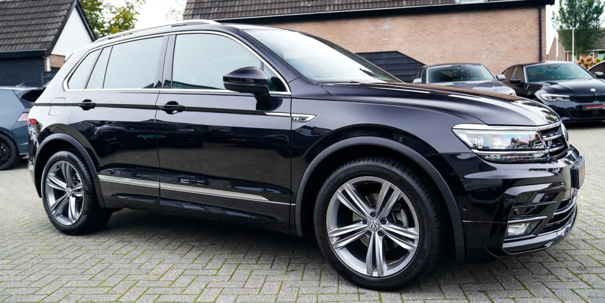 1.5 TSI ACT Highline Business R-Line | Panorama | Virtual | Carplay | Camera | Alcantara | Cruise | Massage