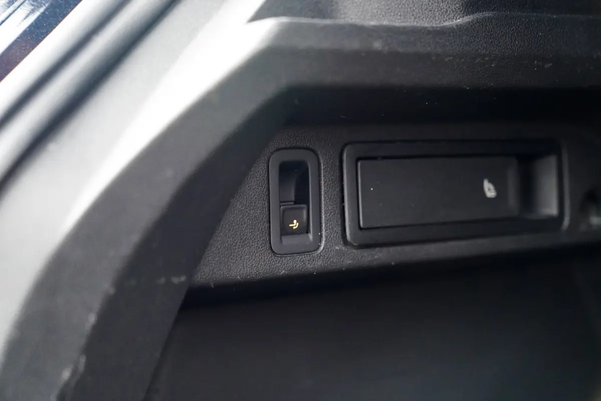 1.5 TSI ACT Highline Business R-Line | Panorama | Virtual | Carplay | Camera | Alcantara | Cruise | Massage