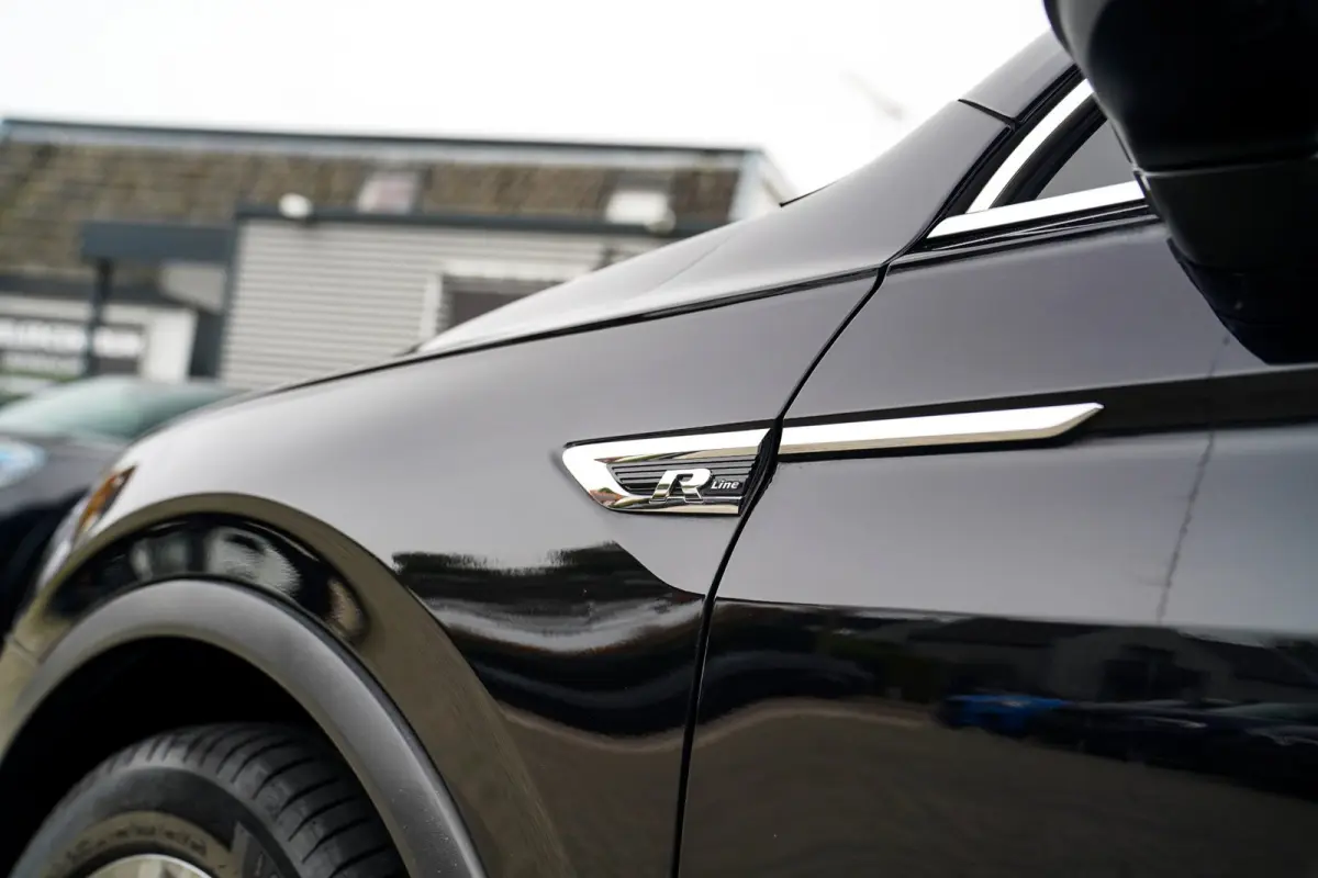 1.5 TSI ACT Highline Business R-Line | Panorama | Virtual | Carplay | Camera | Alcantara | Cruise | Massage
