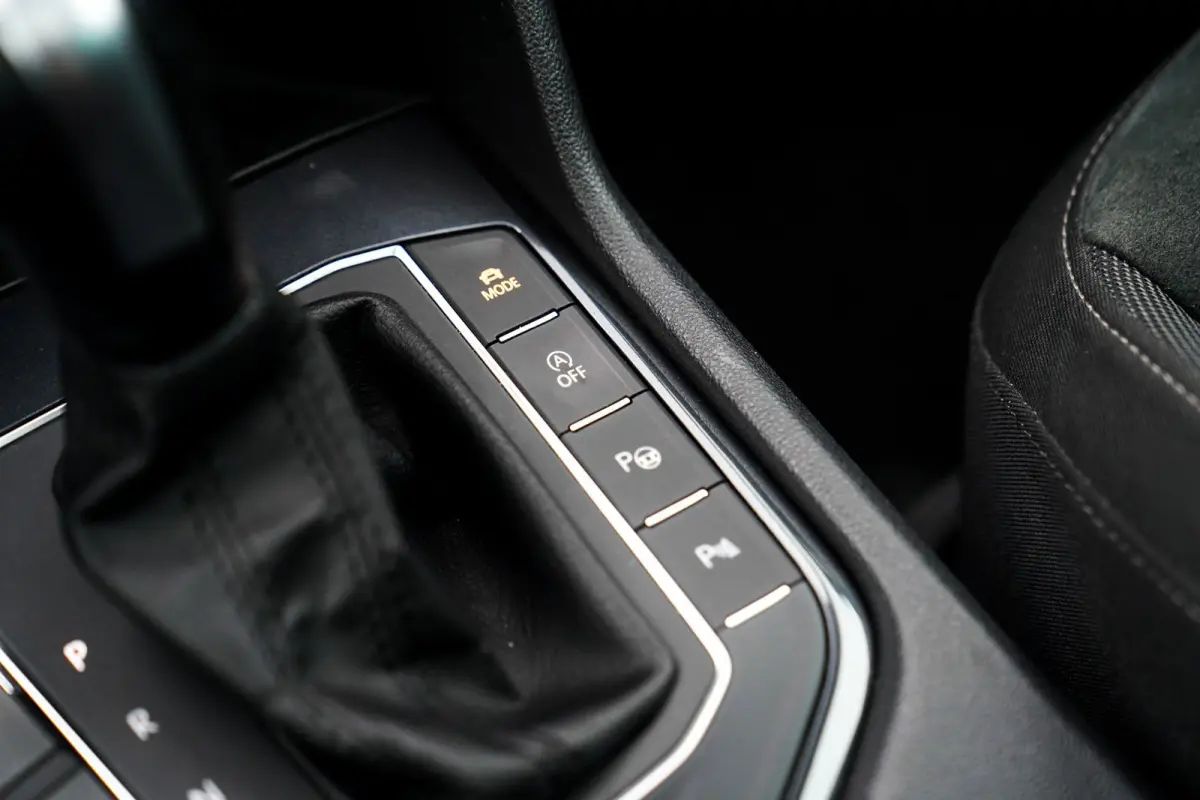 1.5 TSI ACT Highline Business R-Line | Panorama | Virtual | Carplay | Camera | Alcantara | Cruise | Massage