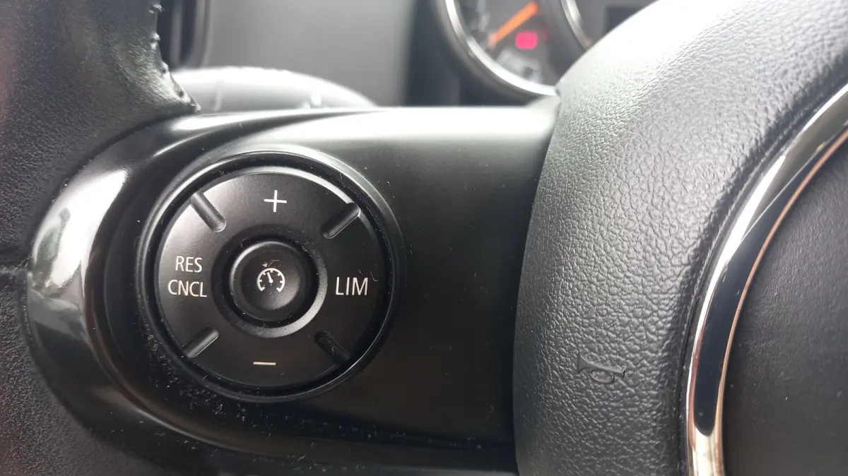 1.5 COOPER 53480KM! NAV/PDC/CRUISE/NL-AUTO