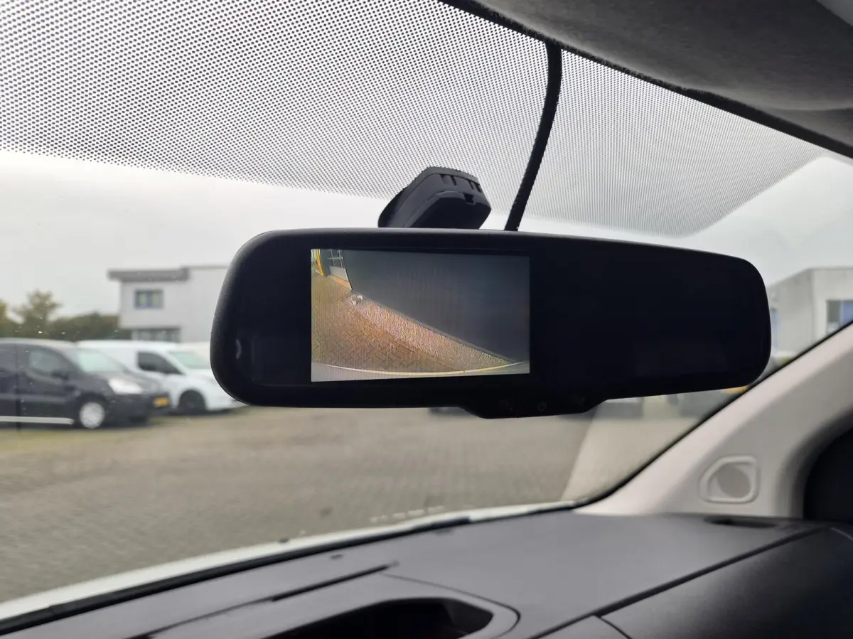 1.5 D-4D Airco Camera Imperiaal 120pk