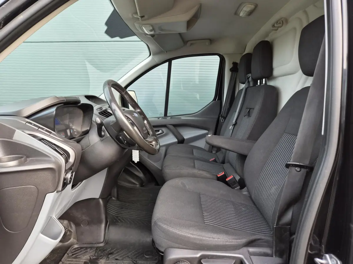 2.0 TDCI L1H1 Airco Camera Navi Trekhaak