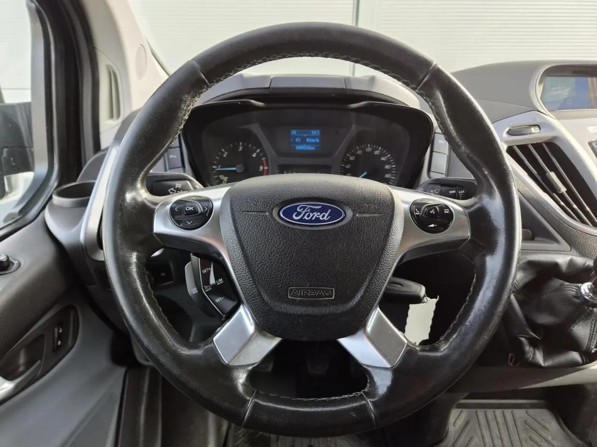 2.0 TDCI L1H1 Airco Camera Navi Trekhaak