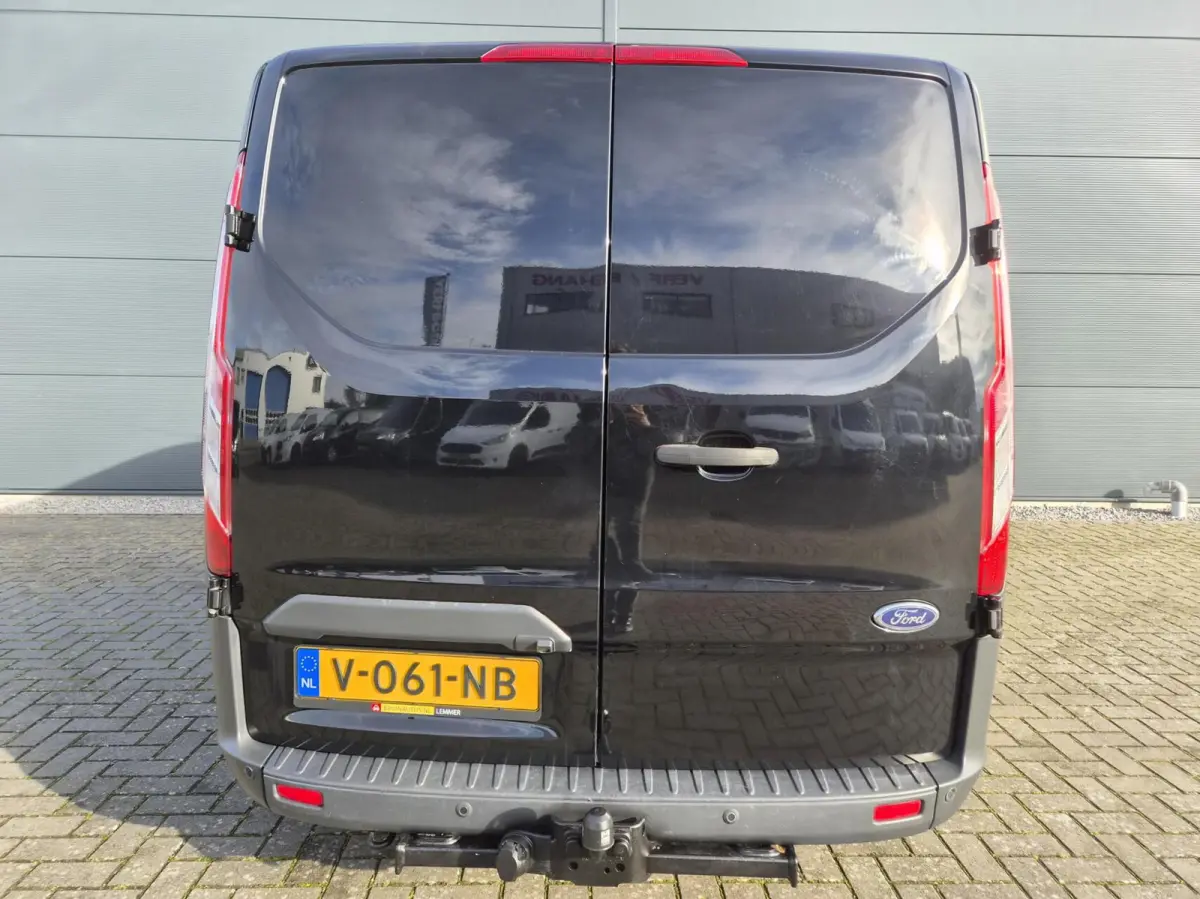 2.0 TDCI L1H1 Airco Camera Navi Trekhaak
