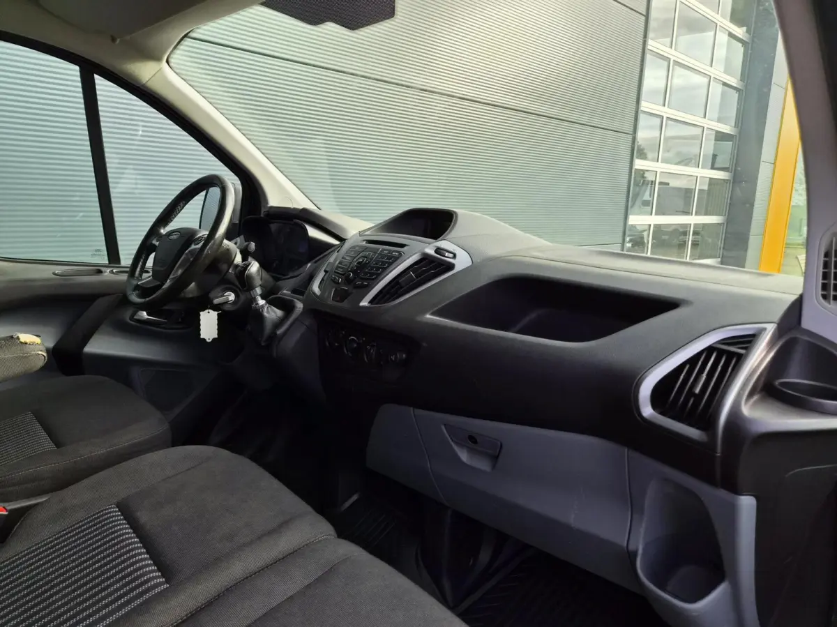 2.0 TDCI L1H1 Airco Camera Navi Trekhaak