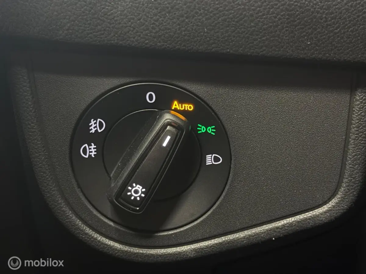 1.0 TSI 2x R-Line Panorama/Beats/Keyless/Camera