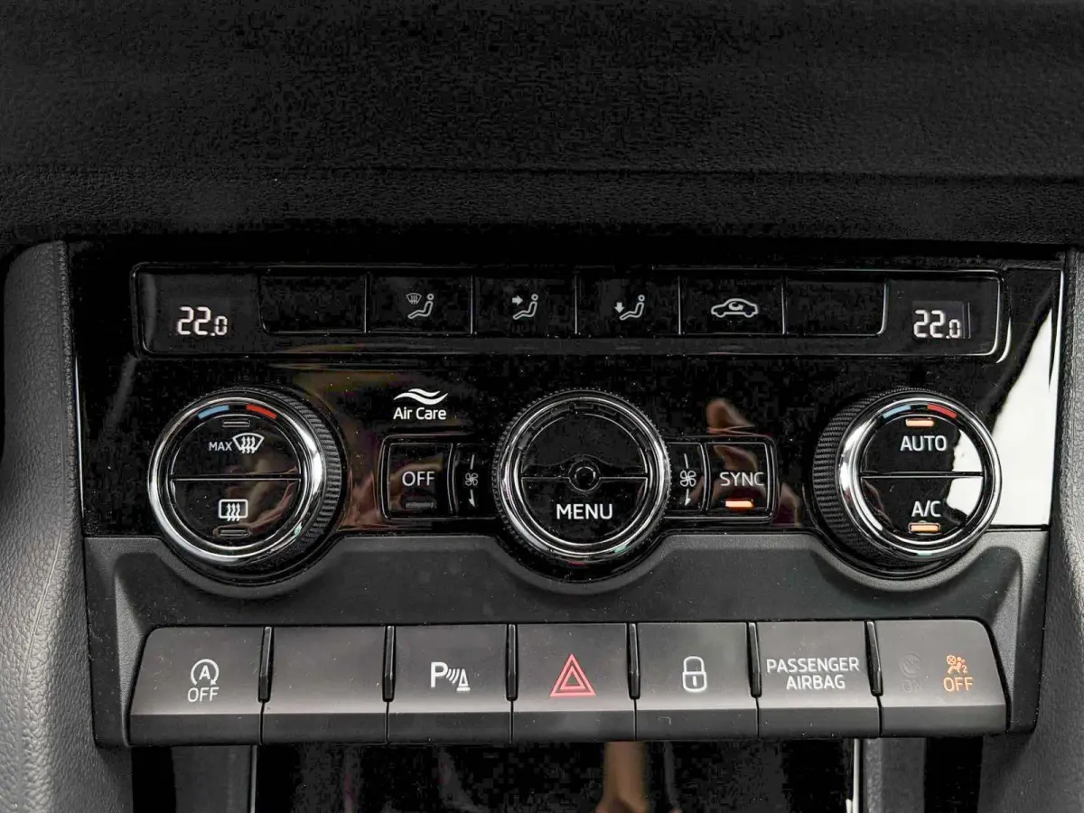 1.5 TSI 150pk ACT DSG Business Edition | Smart Link | Camera | Trekhaak
