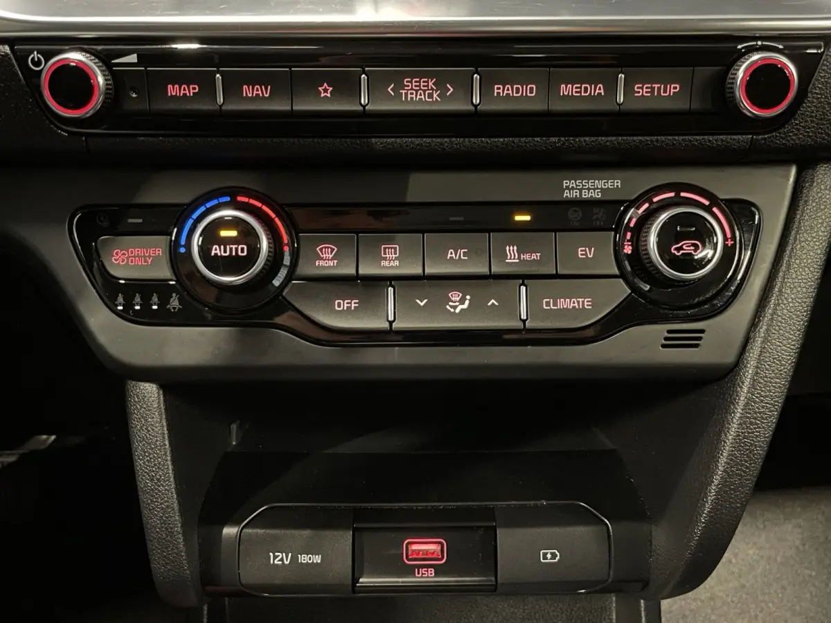 DynamicLine 39 kWh|3-FASE|100% SOH|ACC|AFN.TREKHAAK|CARPLAY|CAMERA|1/2 LEDER|1e EIGENAAR|INCL.BTW|NAVI|NAP|NL-AUTO|