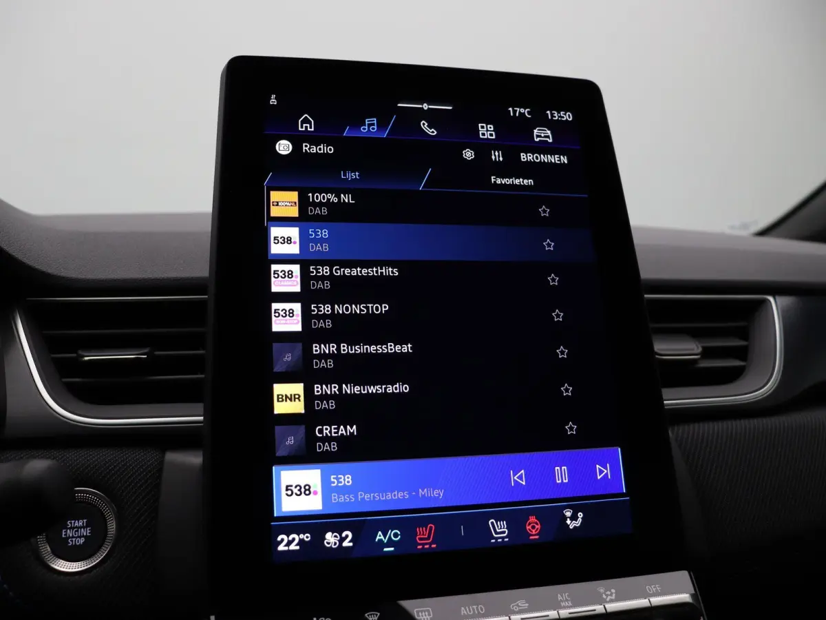 E-Tech full hybrid 160pk esprit Alpine | 19" LMV | Stoelverwarming | Stuurverwarming | Adaptive cruise control | Apple carplay |