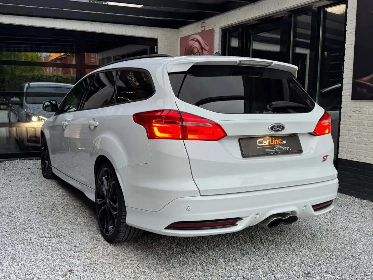 2.0 ST | SPORTMODEL | NETTE AUTO | ADAPTIVE CRUISECONTROL!