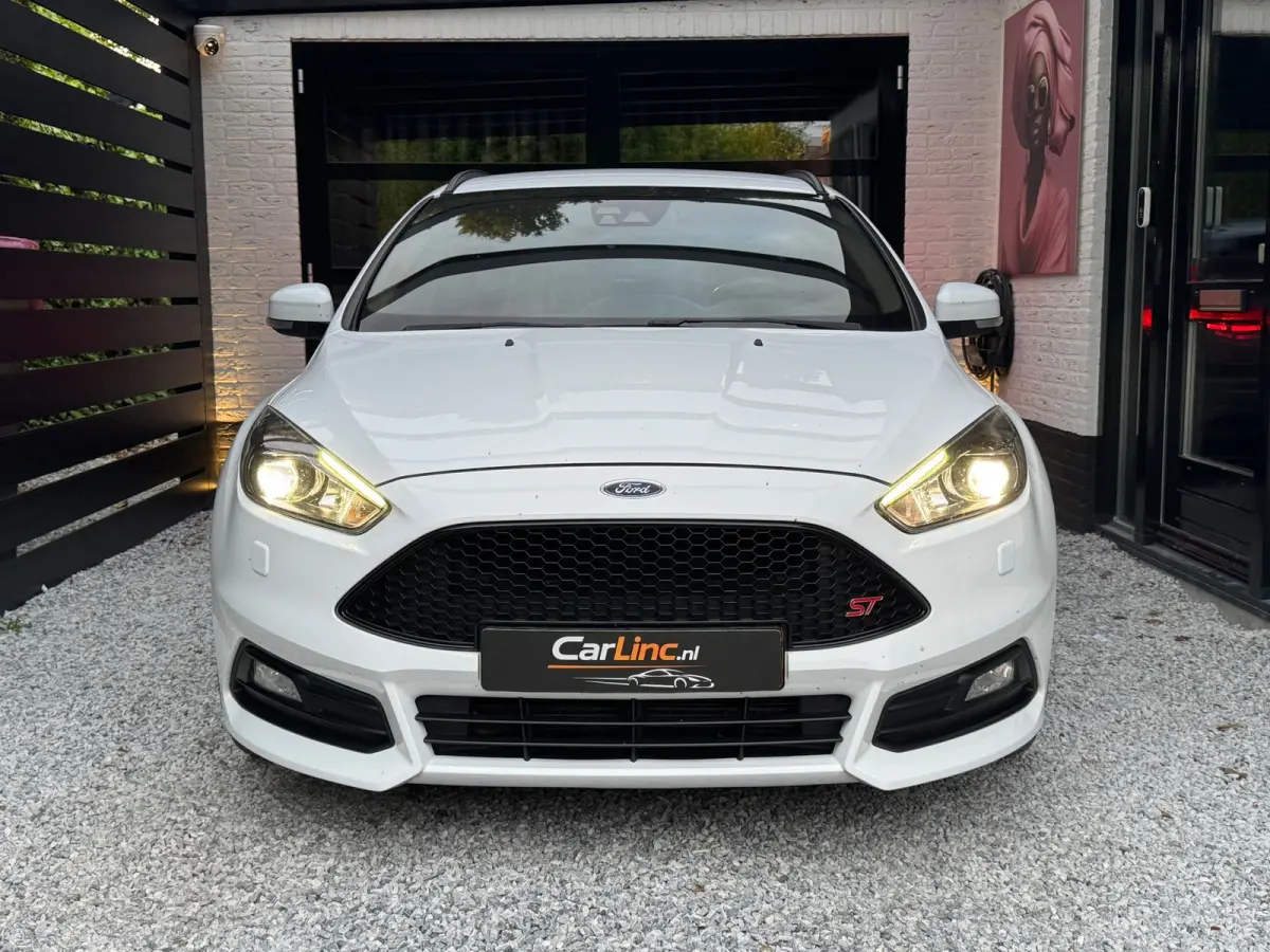 2.0 ST | SPORTMODEL | NETTE AUTO | ADAPTIVE CRUISECONTROL!