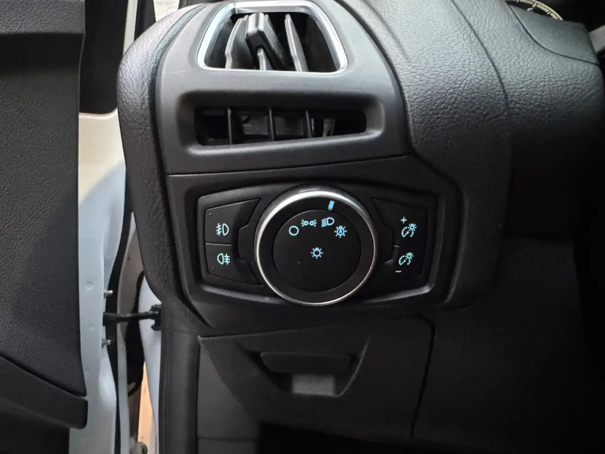 2.0 ST | SPORTMODEL | NETTE AUTO | ADAPTIVE CRUISECONTROL!
