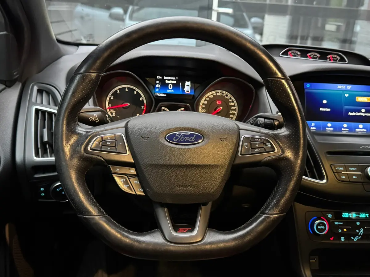 2.0 ST | SPORTMODEL | NETTE AUTO | ADAPTIVE CRUISECONTROL!