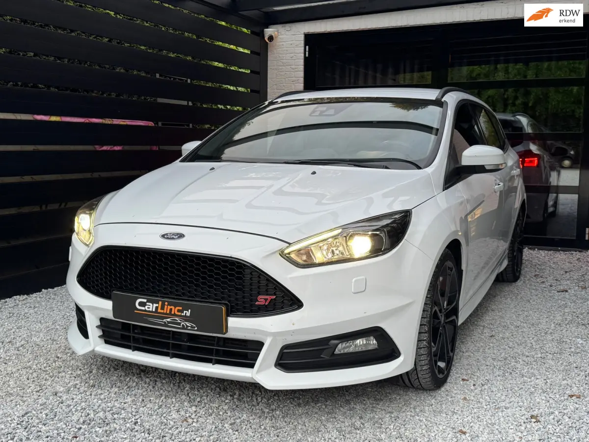 2.0 ST | SPORTMODEL | NETTE AUTO | ADAPTIVE CRUISECONTROL!