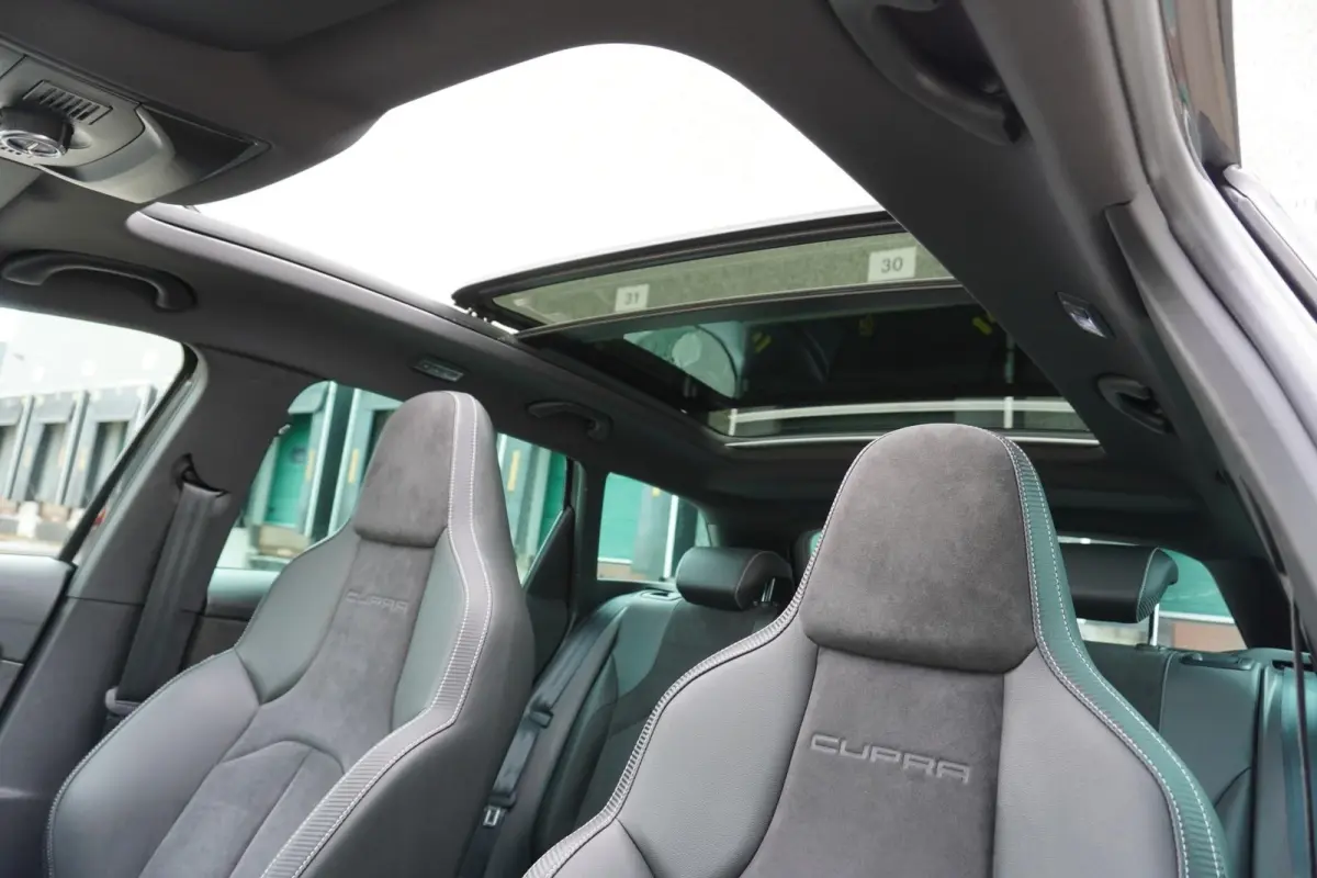 CUPRA 2.0 TSI 300pk 4DRIVE Ultimate Edition | Bull-X Uitlaat | Panoramadak | Adaptive Cruise | Beats Audio | Stoelverwarming