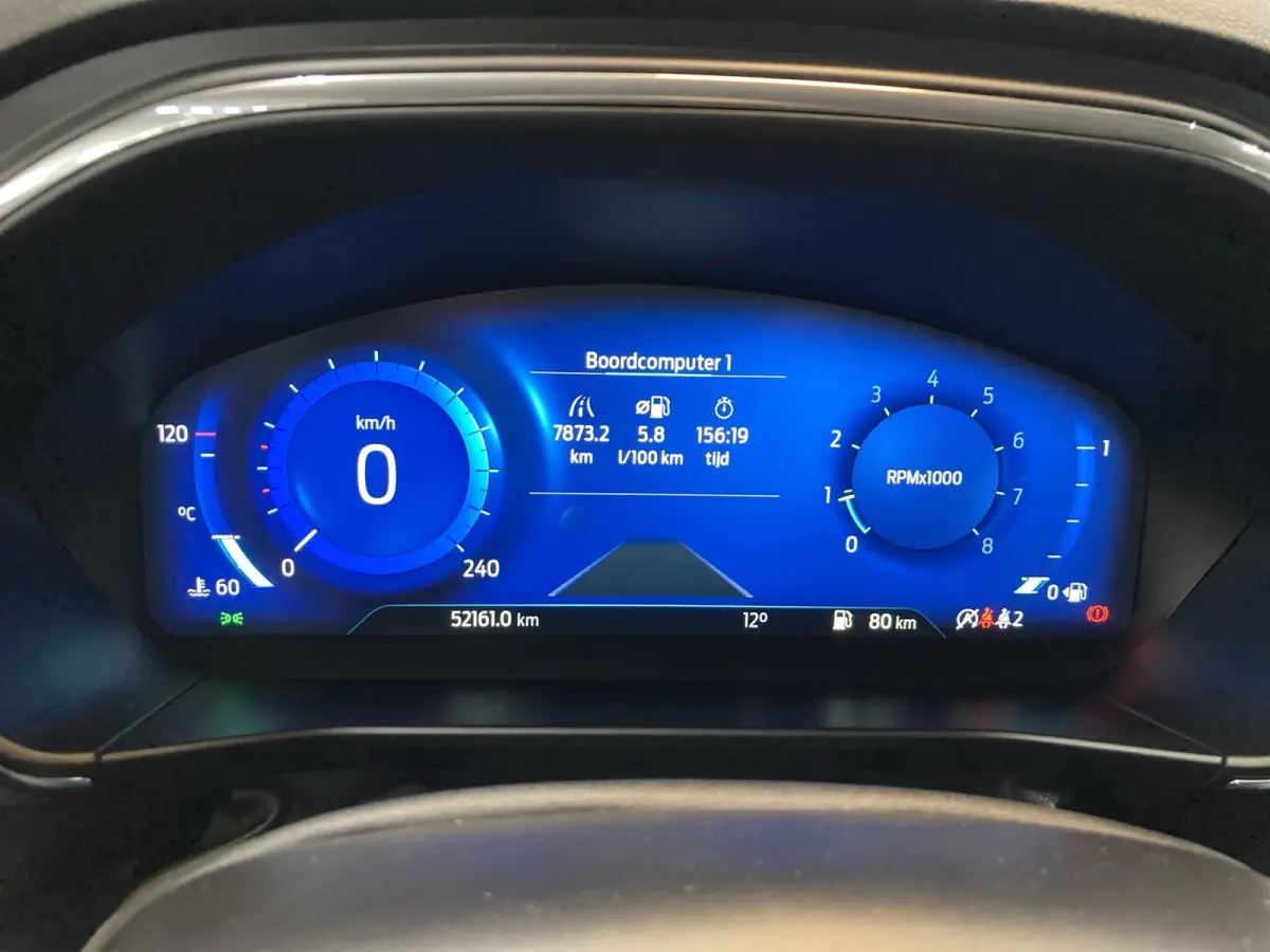 1.0 EcoBoost Hybrid Titanium X | AGR Stoel | LED | Cruise | Stoel- stuurverw. | Carplay | Camera | PDC