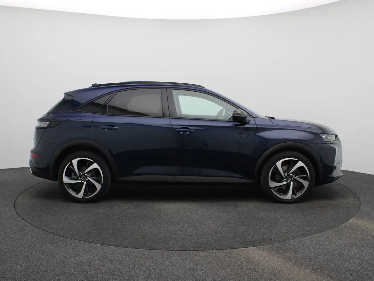 E-Tense Hybrid 225-PK Étoile | Automaat | Carplay | Panorama dak | Leder | Elek. stoelen | Stoelgeheugen | Stoelverwarming + ventilatie | Focal audio | 360* camera | Dodehoekbewaking |