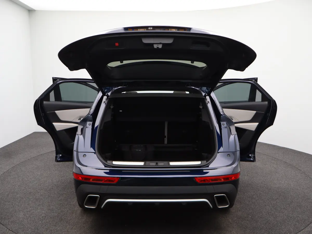 E-Tense Hybrid 225-PK Étoile | Automaat | Carplay | Panorama dak | Leder | Elek. stoelen | Stoelgeheugen | Stoelverwarming + ventilatie | Focal audio | 360* camera | Dodehoekbewaking |