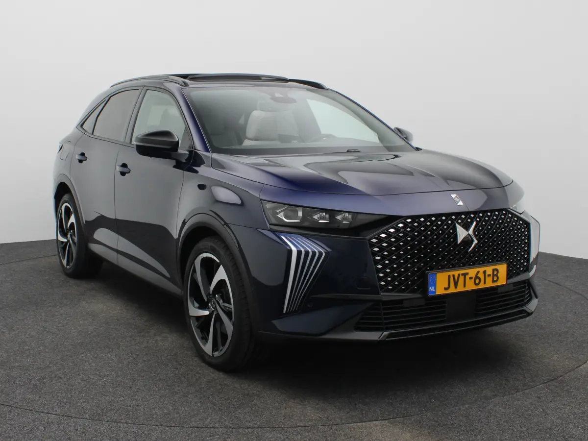 E-Tense Hybrid 225-PK Étoile | Automaat | Carplay | Panorama dak | Leder | Elek. stoelen | Stoelgeheugen | Stoelverwarming + ventilatie | Focal audio | 360* camera | Dodehoekbewaking |