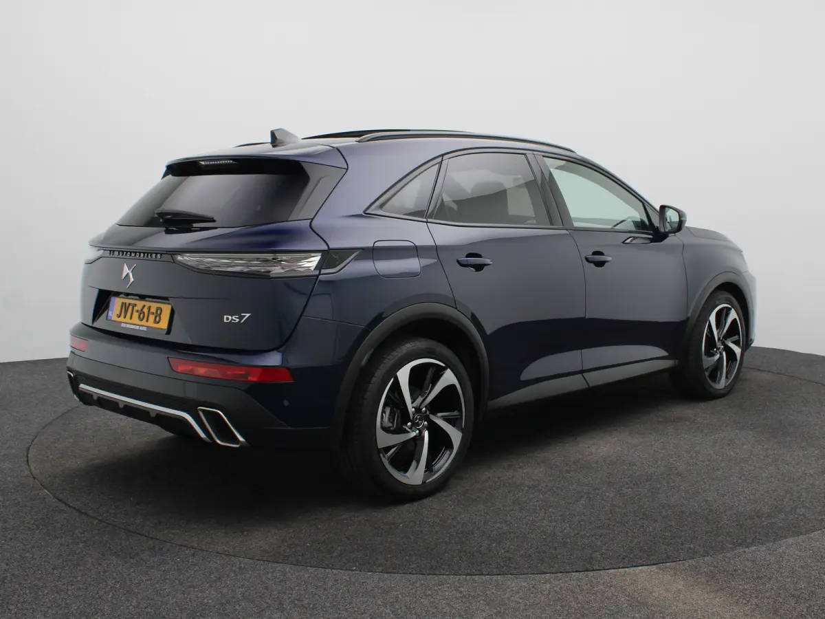 E-Tense Hybrid 225-PK Étoile | Automaat | Carplay | Panorama dak | Leder | Elek. stoelen | Stoelgeheugen | Stoelverwarming + ventilatie | Focal audio | 360* camera | Dodehoekbewaking |