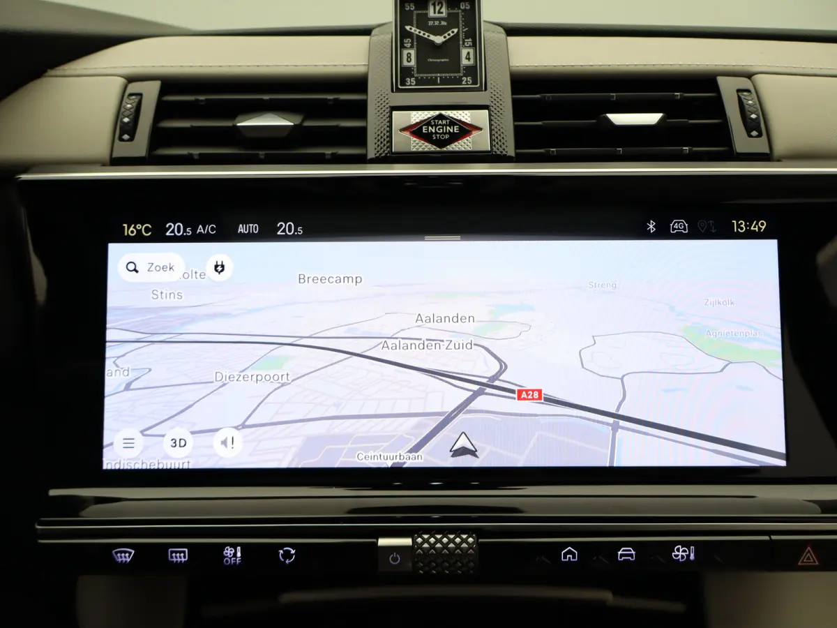 E-Tense Hybrid 225-PK Étoile | Automaat | Carplay | Panorama dak | Leder | Elek. stoelen | Stoelgeheugen | Stoelverwarming + ventilatie | Focal audio | 360* camera | Dodehoekbewaking |