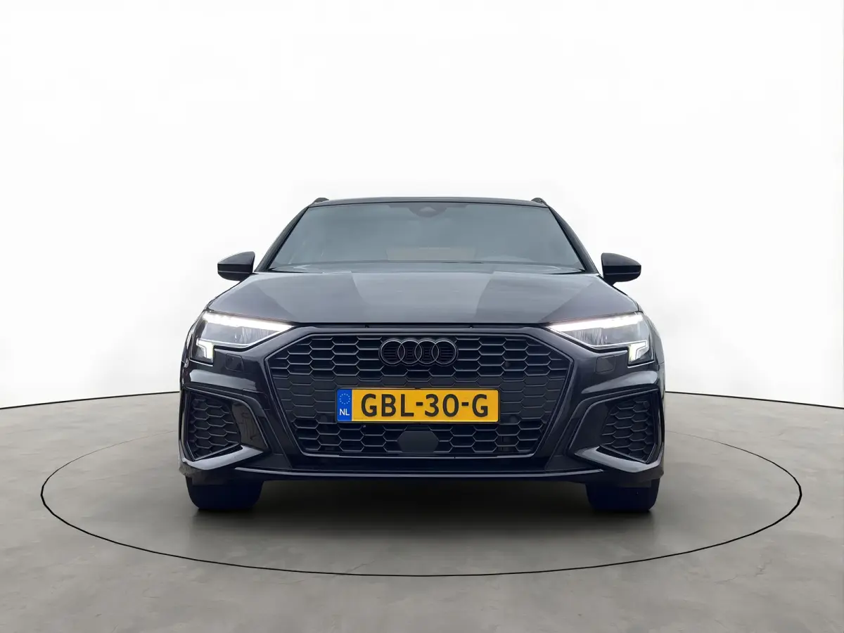 40 TFSI e 204PK 2X S-Line Keyless Black Edition