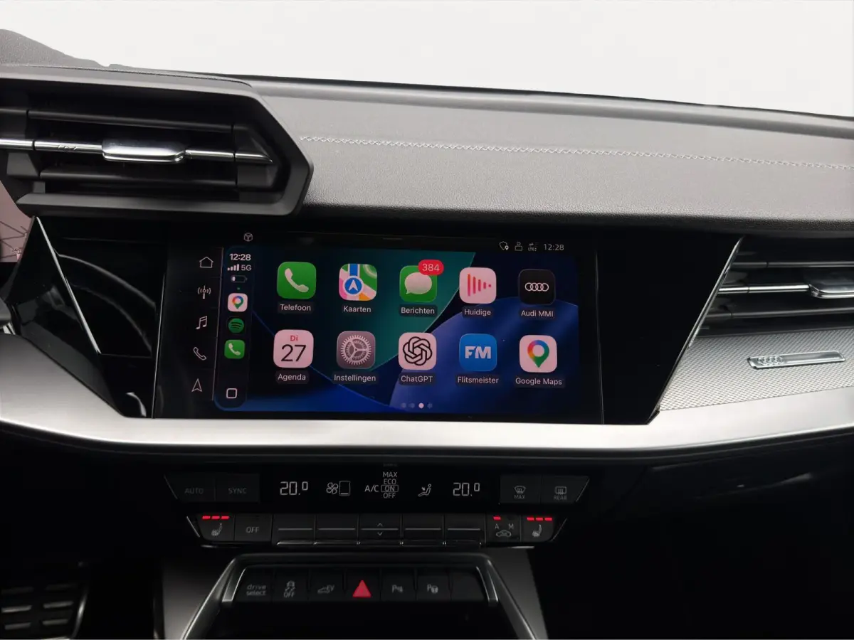40 TFSI e 204PK 2X S-Line Keyless Black Edition