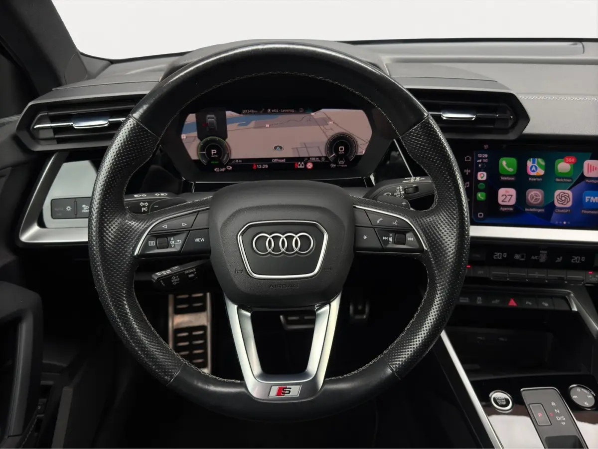 40 TFSI e 204PK 2X S-Line Keyless Black Edition