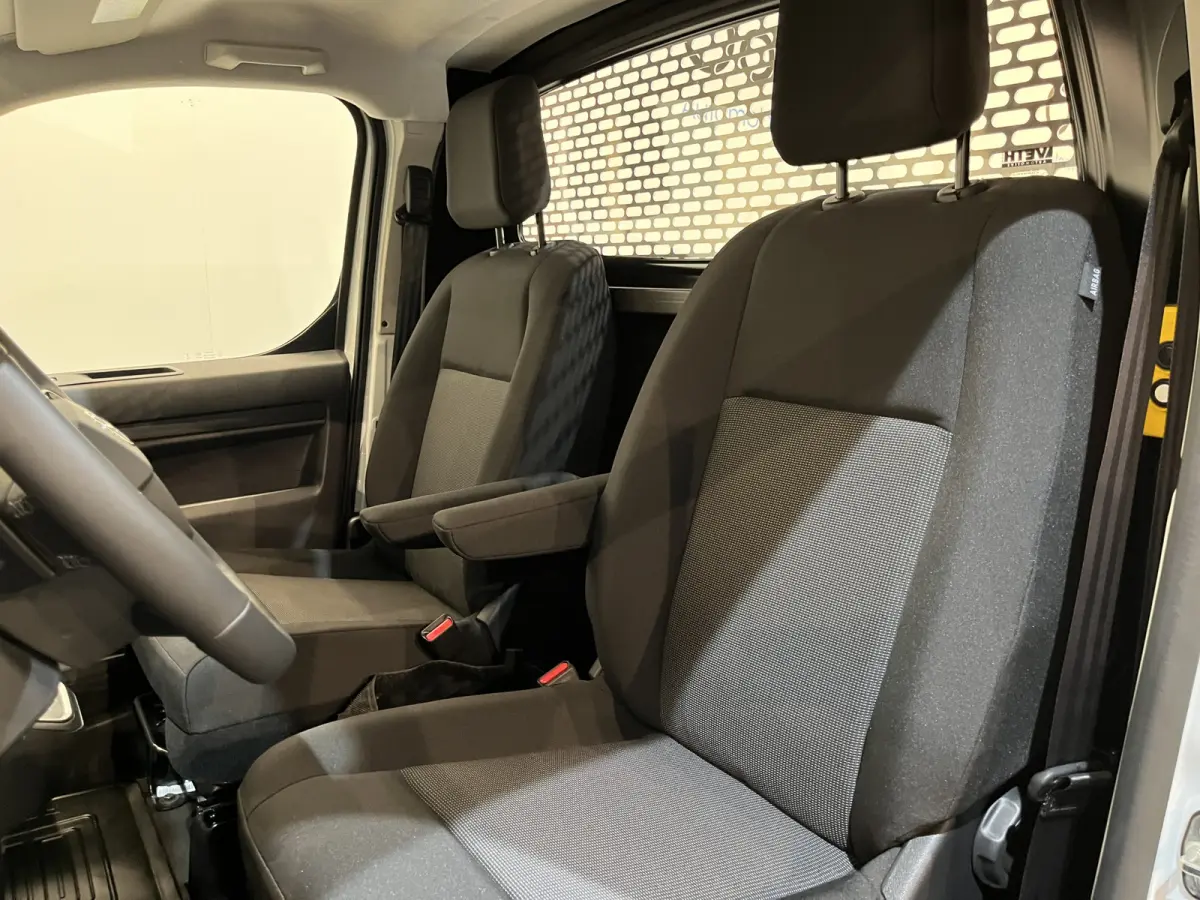 Pick-up Kipper 50 kWh / Tipper / 100% Elektrisch / Airco / Cruise Control / PDC / NIEUW !!