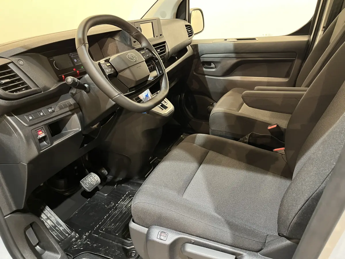 Pick-up Kipper 50 kWh / Tipper / 100% Elektrisch / Airco / Cruise Control / PDC / NIEUW !!