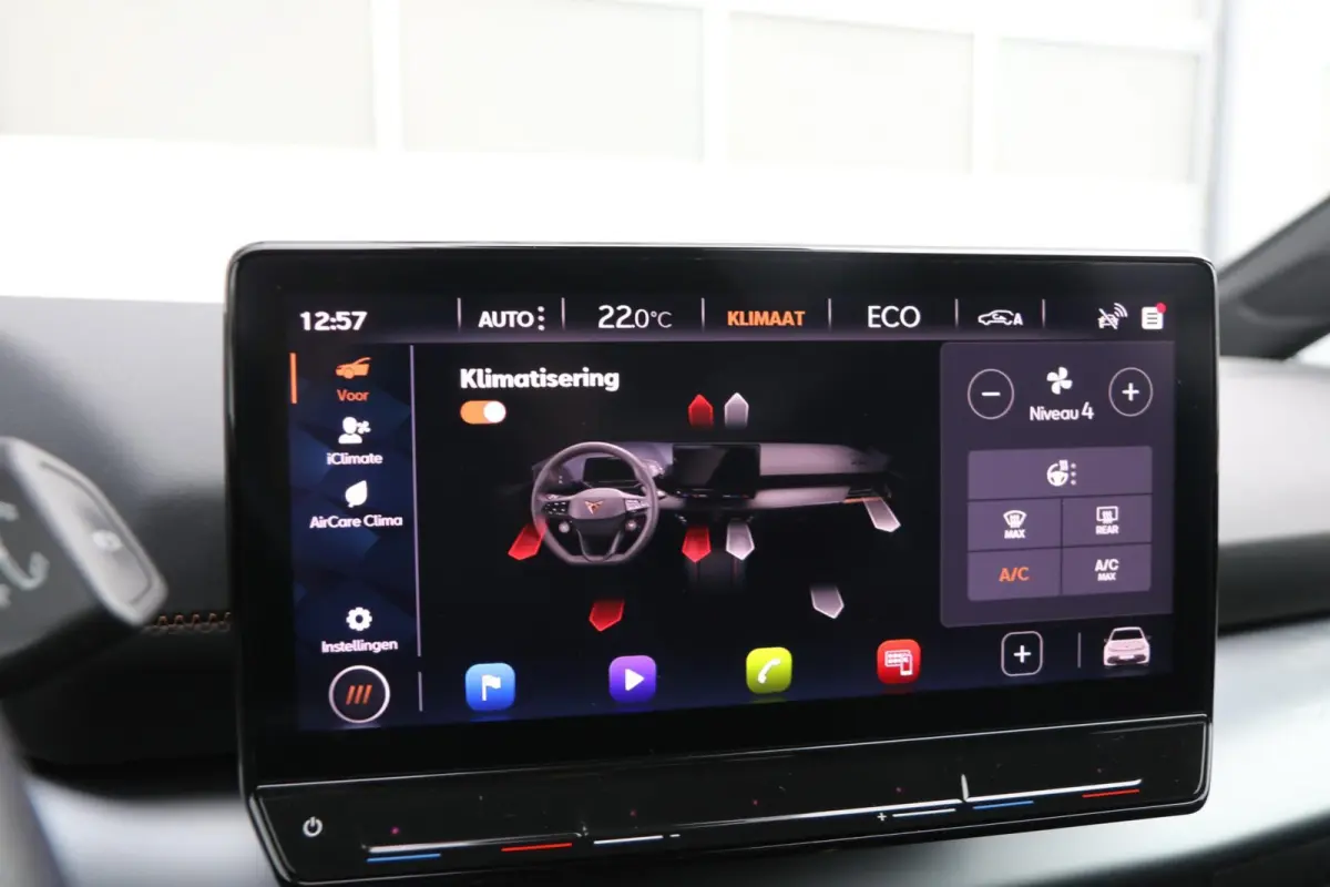 Business Plus 62 kWh | SoH 95% | Navigatie | Full Link | Achteruitrijcamera | Cruise Control Adaptieve