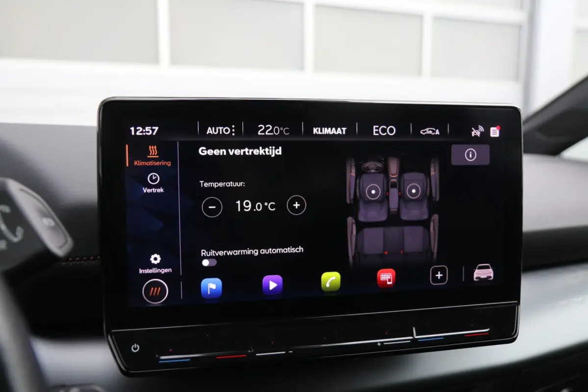 Business Plus 62 kWh | SoH 95% | Navigatie | Full Link | Achteruitrijcamera | Cruise Control Adaptieve