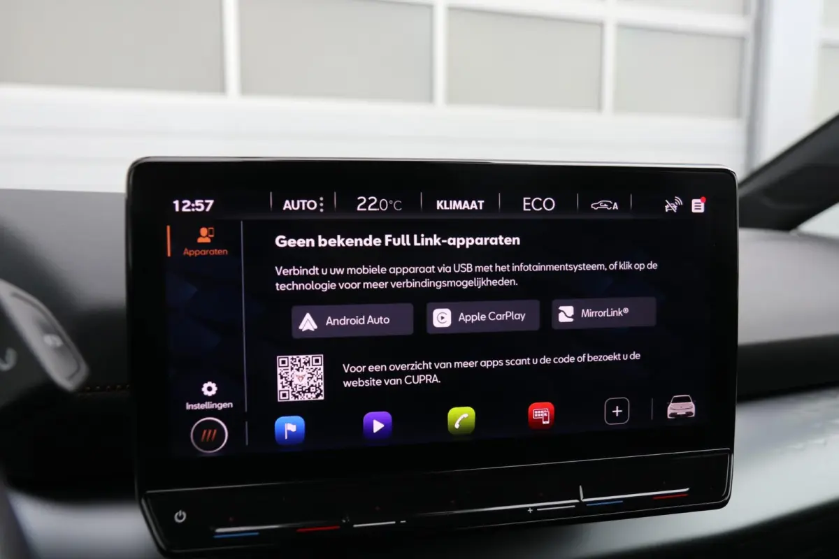 Business Plus 62 kWh | SoH 95% | Navigatie | Full Link | Achteruitrijcamera | Cruise Control Adaptieve