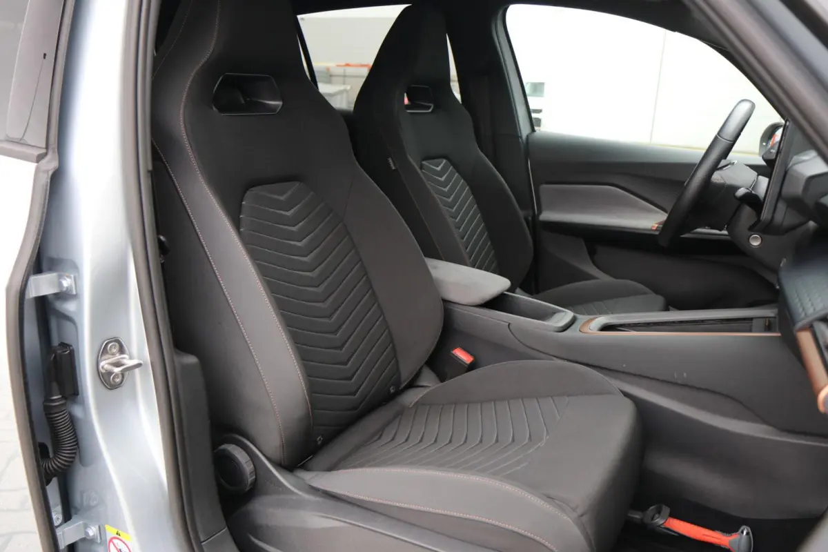 Business Plus 62 kWh | SoH 95% | Navigatie | Full Link | Achteruitrijcamera | Cruise Control Adaptieve