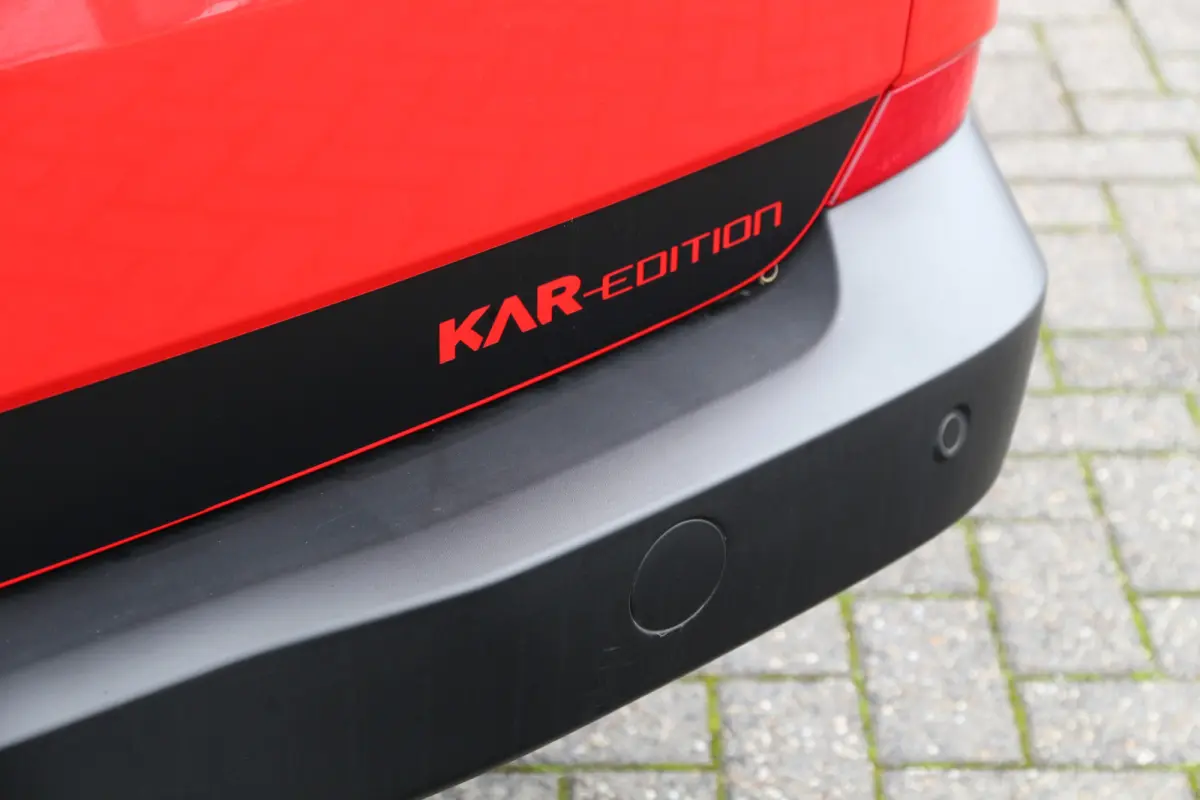 320 65kWh | 326KM WLTP | KAR-edition | Camera | Cruise | Clima..