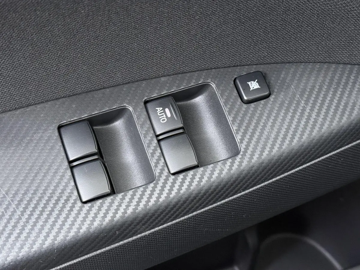 1.2 Intense | achteruitrijcamera | climate control | stoelverw. |