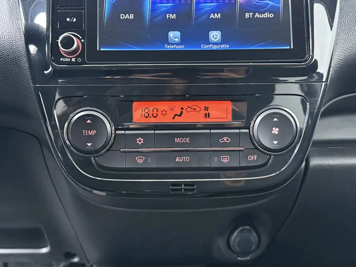 1.2 Intense | achteruitrijcamera | climate control | stoelverw. |