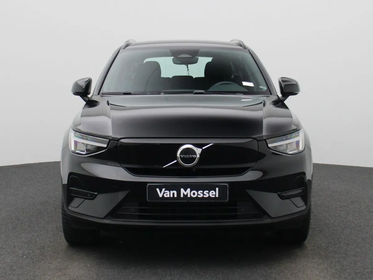 Core | Automaat | Apple Carplay / Android Auto | Virtual Cockpit | Achteruitrijcamera | Climate Control | Cruise Control | Bluetooth | Lichtmetalen Velgen |