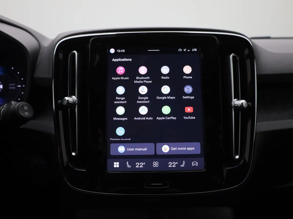 Core | Automaat | Apple Carplay / Android Auto | Virtual Cockpit | Achteruitrijcamera | Climate Control | Cruise Control | Bluetooth | Lichtmetalen Velgen |