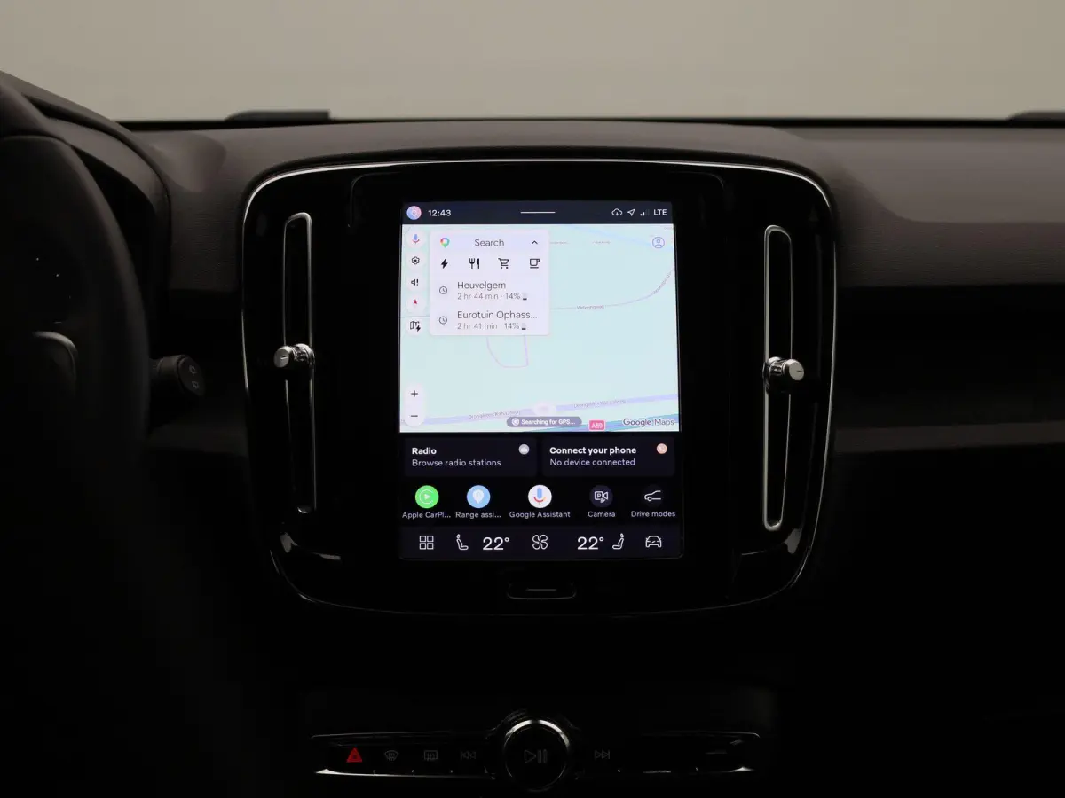 Core | Automaat | Apple Carplay / Android Auto | Virtual Cockpit | Achteruitrijcamera | Climate Control | Cruise Control | Bluetooth | Lichtmetalen Velgen |