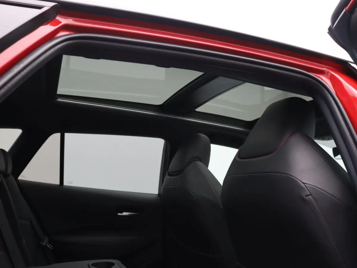 2.0 Hybrid Executive | Elektrische achterklep | Trekhaak | Stoelverwarming | Schuif/kantel dak | Climate control | Lederen sportstoelen |