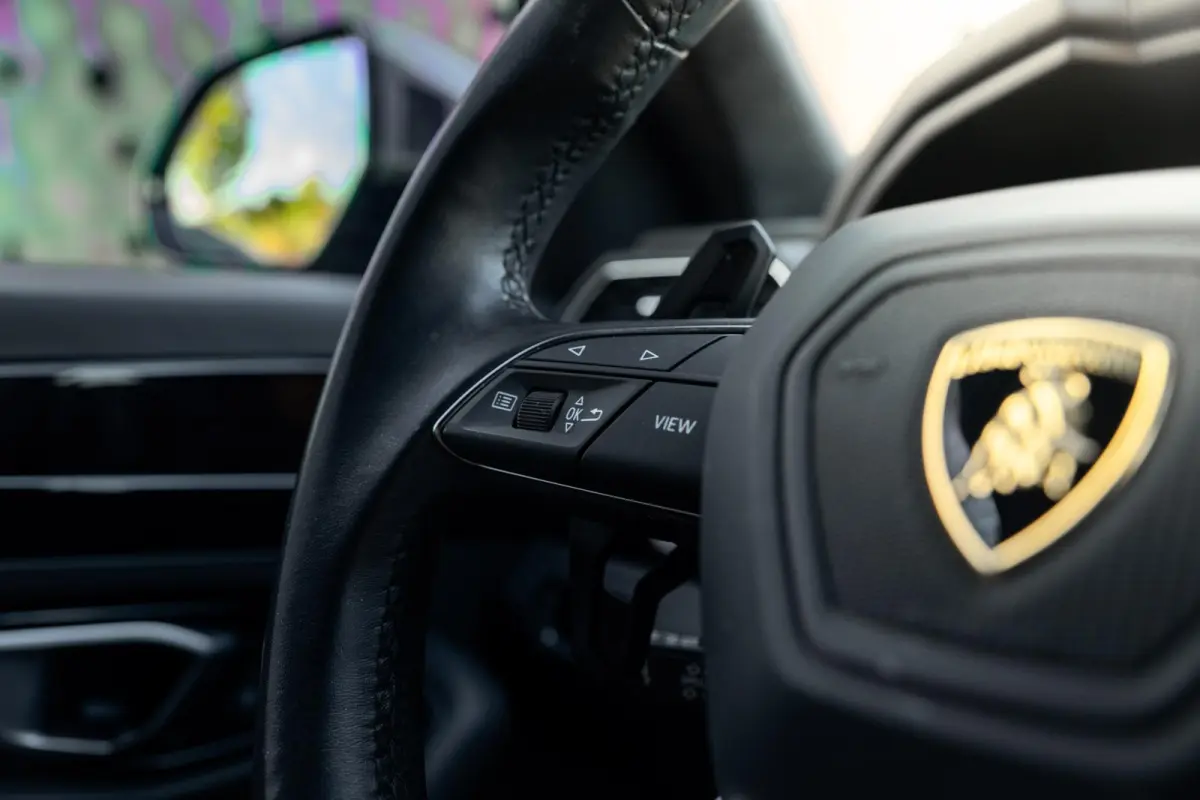 4.0 V8 Graphite Capsule | Novitec Esteso | Widebody | Carbon | B&O | HUD |